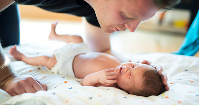becoming a dad: shared experiences for dads to be