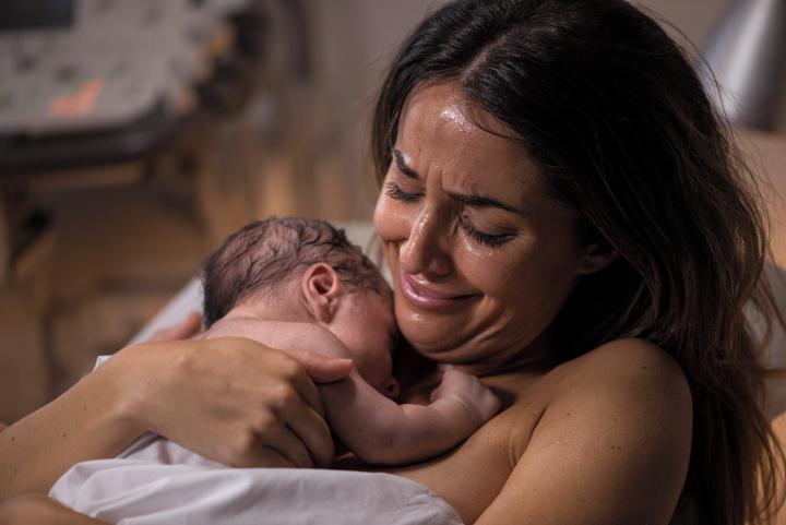 Mamá y bebé después del parto