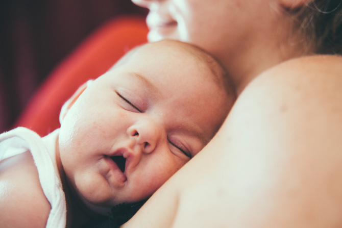 your newborn’s sleeping habits