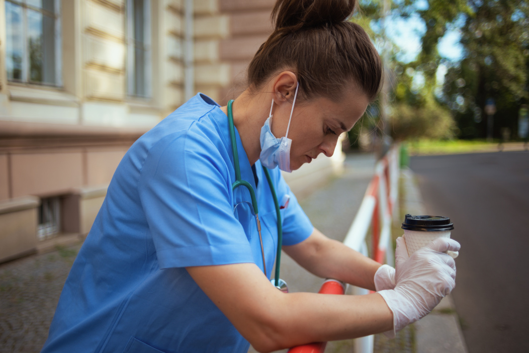 Psychological effects of working night shift